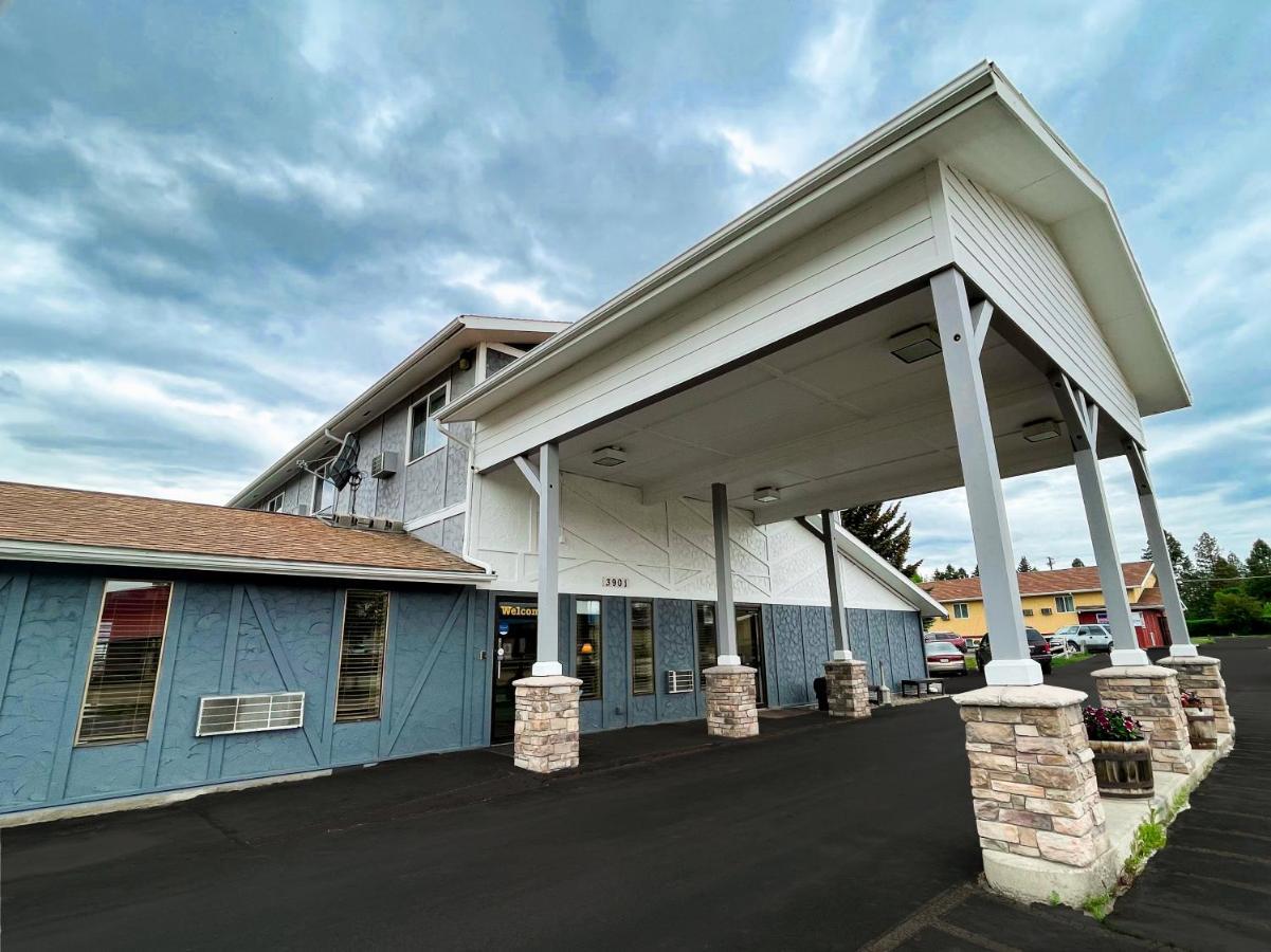 Super 8 By Wyndham Missoula/brooks Street
