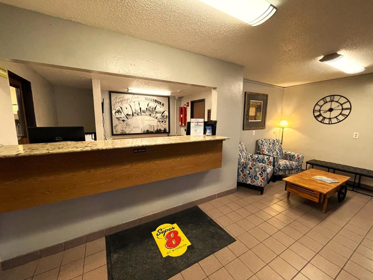 Super 8 By Wyndham Missoula/brooks Street Hotel Missoula